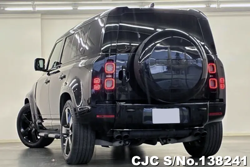 Land Rover Defender in Black for Sale Image 1