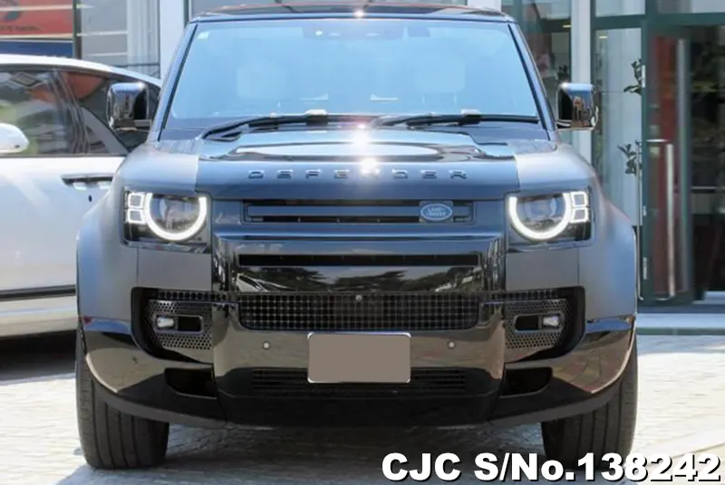 Land Rover Defender in Gray for Sale Image 3