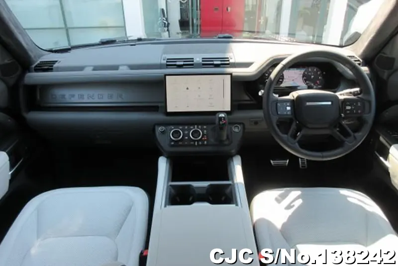 Land Rover Defender in Gray for Sale Image 5