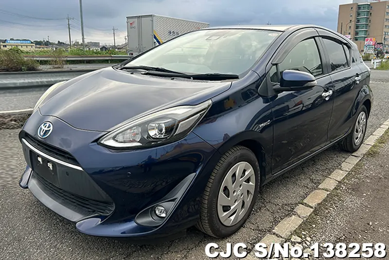Toyota Aqua in Blue for Sale Image 2