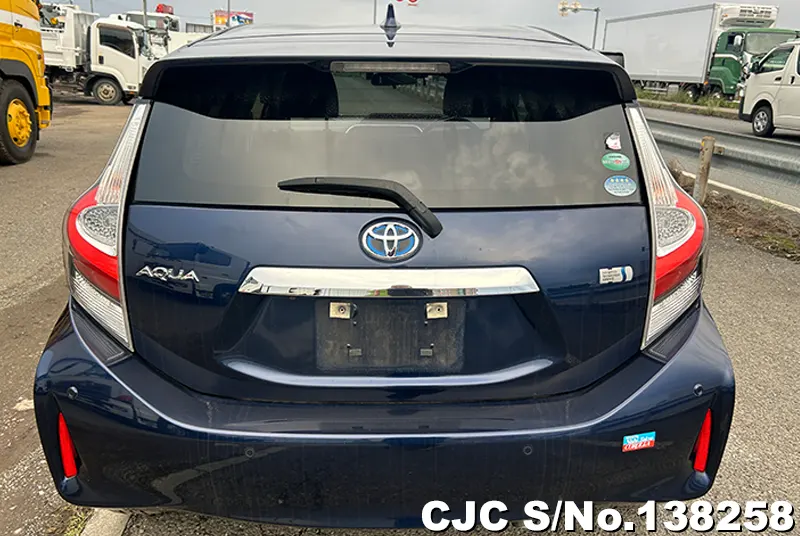 Toyota Aqua in Blue for Sale Image 4