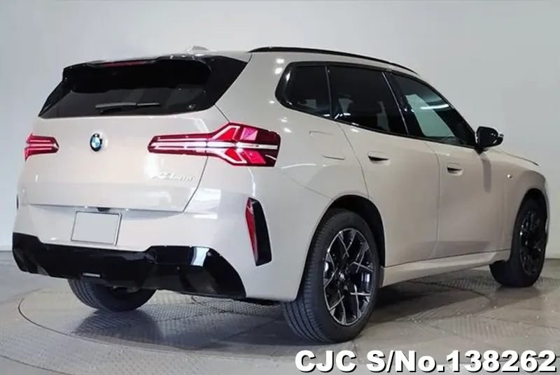 BMW X3 in White for Sale Image 2