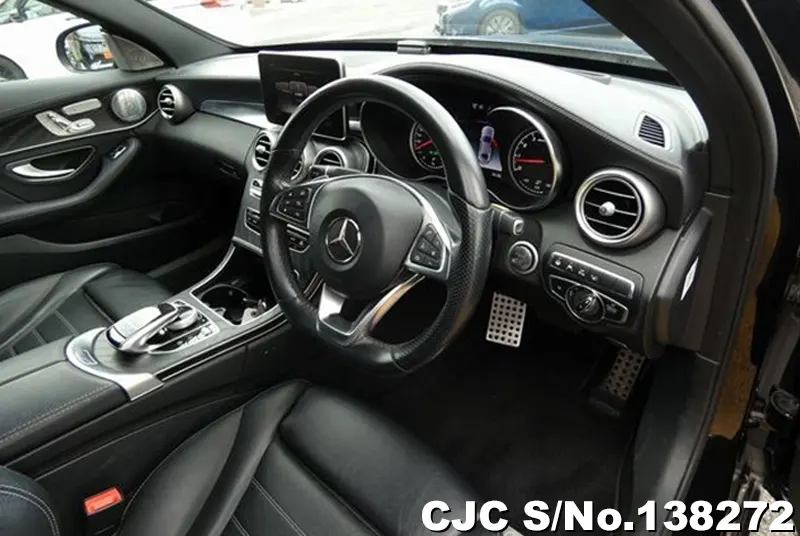 Mercedes Benz C Class in Black for Sale Image 9