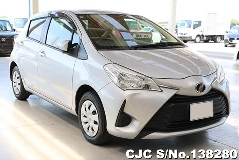 Toyota / Vitz 2017
