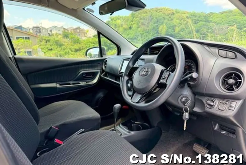 Toyota Vitz in Silver for Sale Image 13