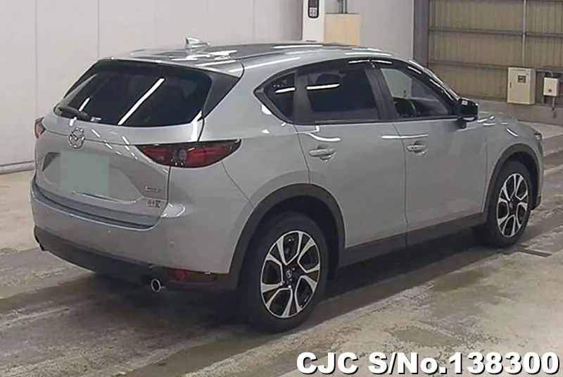 Mazda CX-5 in Silver for Sale Image 2