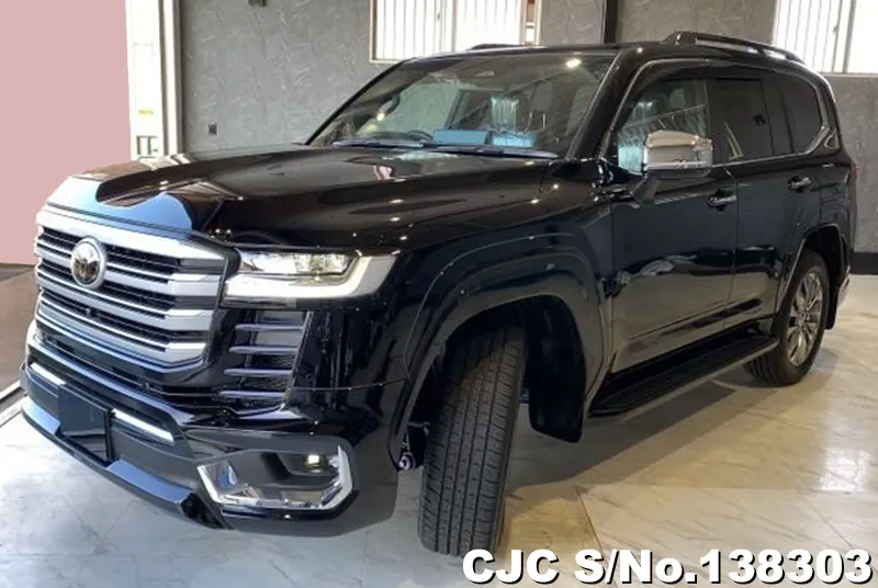 Toyota Land Cruiser in Black for Sale Image 3