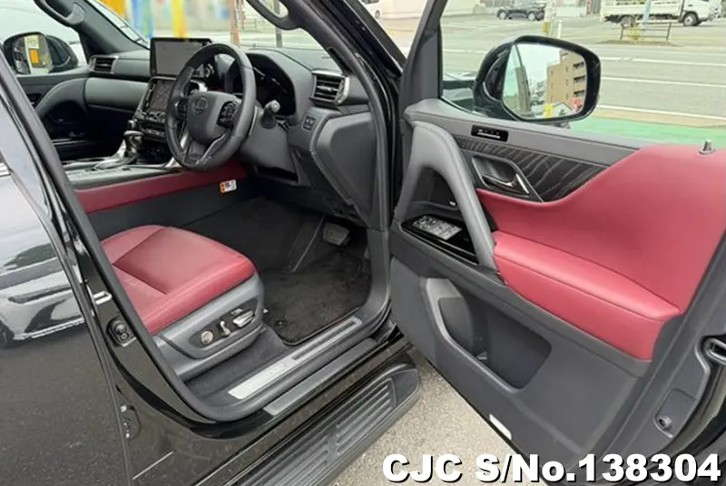 Lexus LX 600 in Black for Sale Image 9