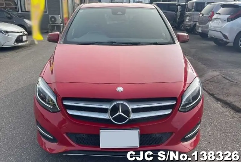 Mercedes Benz B Class in Red for Sale Image 4