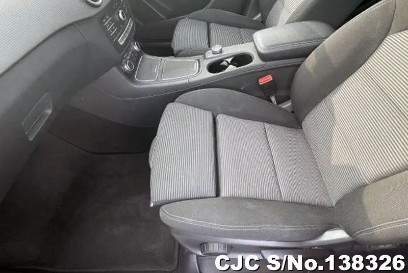 Mercedes Benz B Class in Red for Sale Image 14