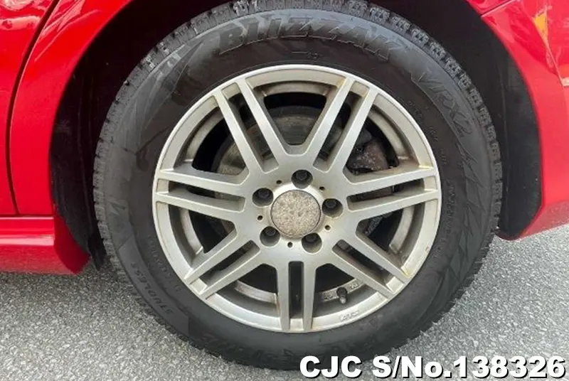 Mercedes Benz B Class in Red for Sale Image 24