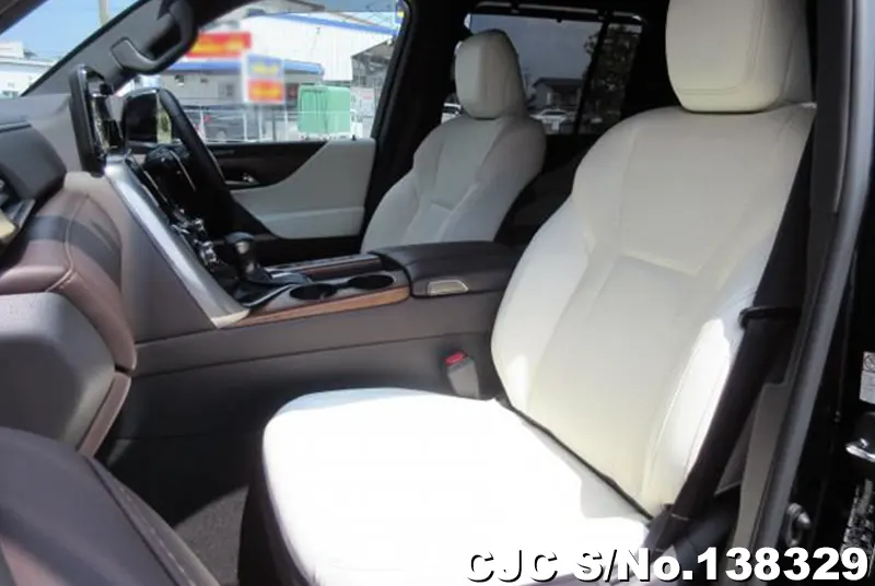 Lexus LX 600 in Black for Sale Image 6