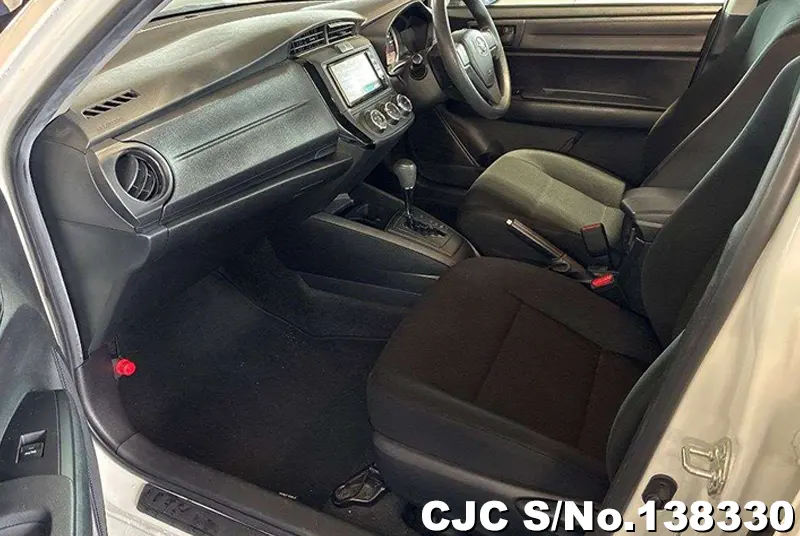 Toyota Corolla Axio in white for Sale Image 6