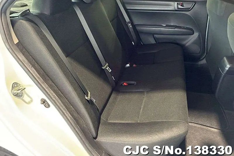 Toyota Corolla Axio in white for Sale Image 7