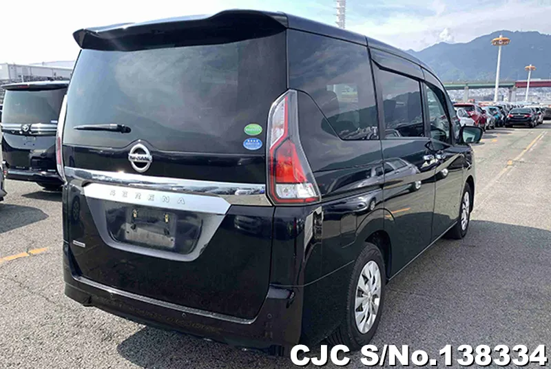Nissan Serena in black for Sale Image 2