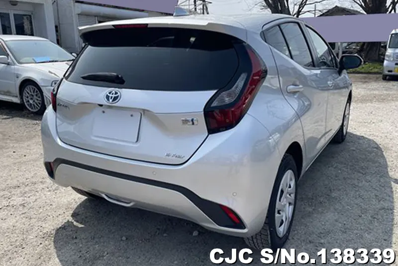 Toyota Aqua in Silver for Sale Image 2