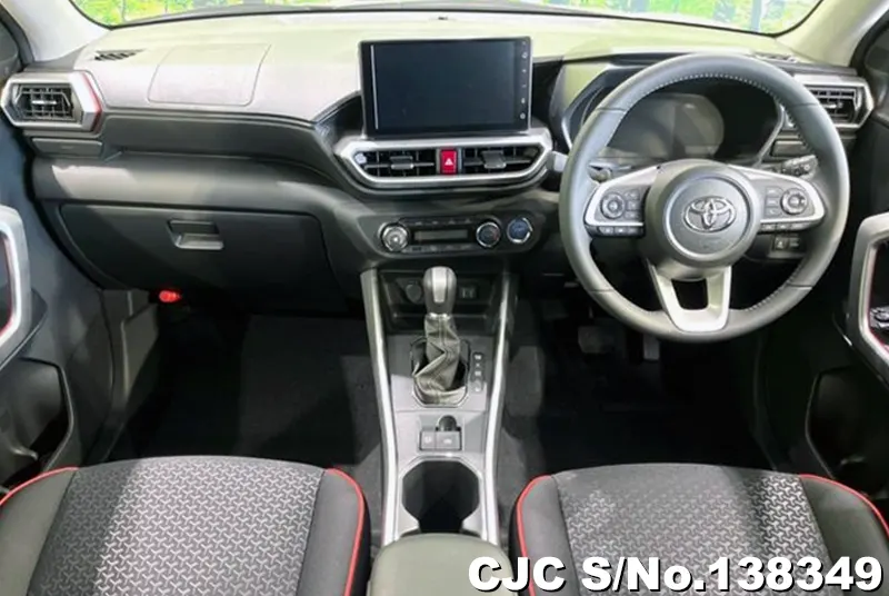 Toyota Raize in Silver for Sale Image 6