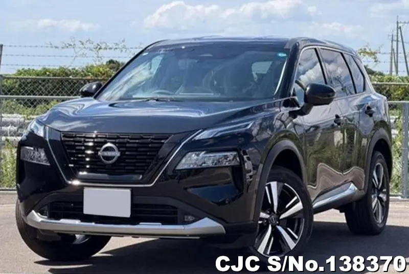 Nissan X-Trail in Black for Sale Image 3