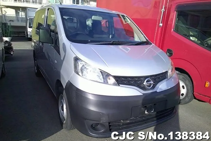 Nissan / NV200 2019