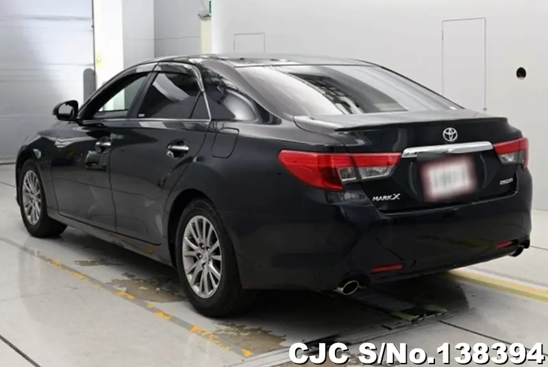 Toyota Mark X in Black for Sale Image 1