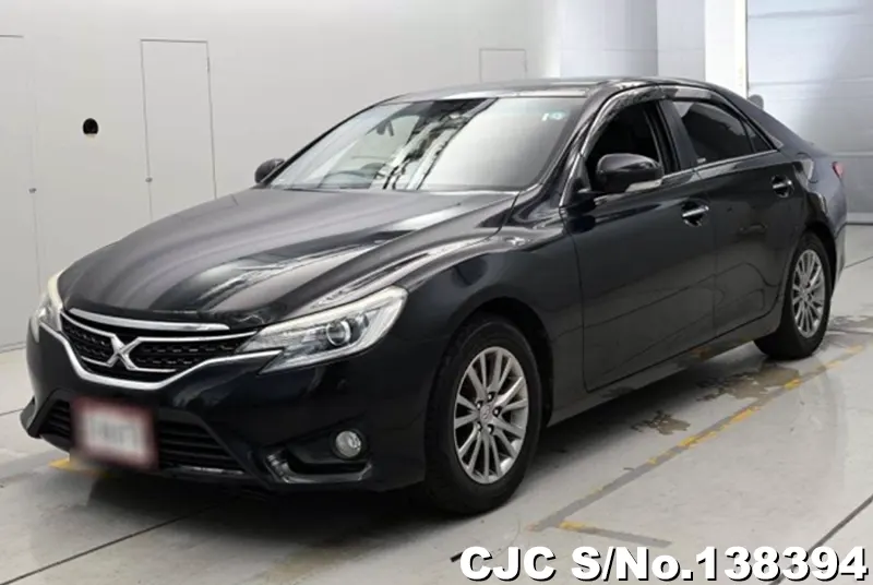 Toyota Mark X in Black for Sale Image 3