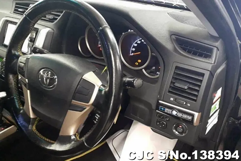Toyota Mark X in Black for Sale Image 8