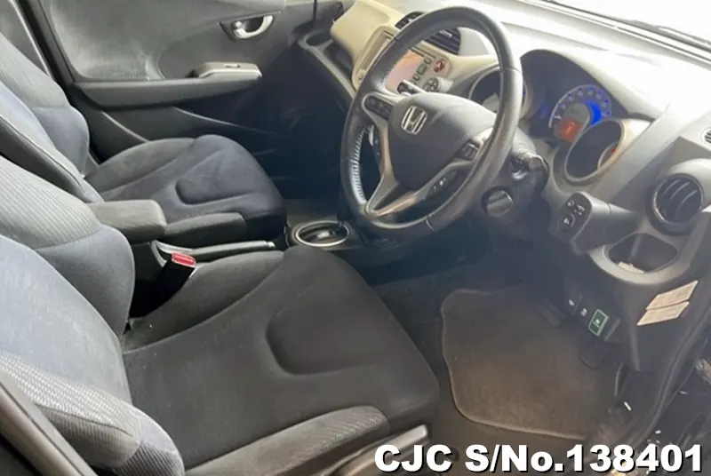 Honda Fit in Black for Sale Image 4