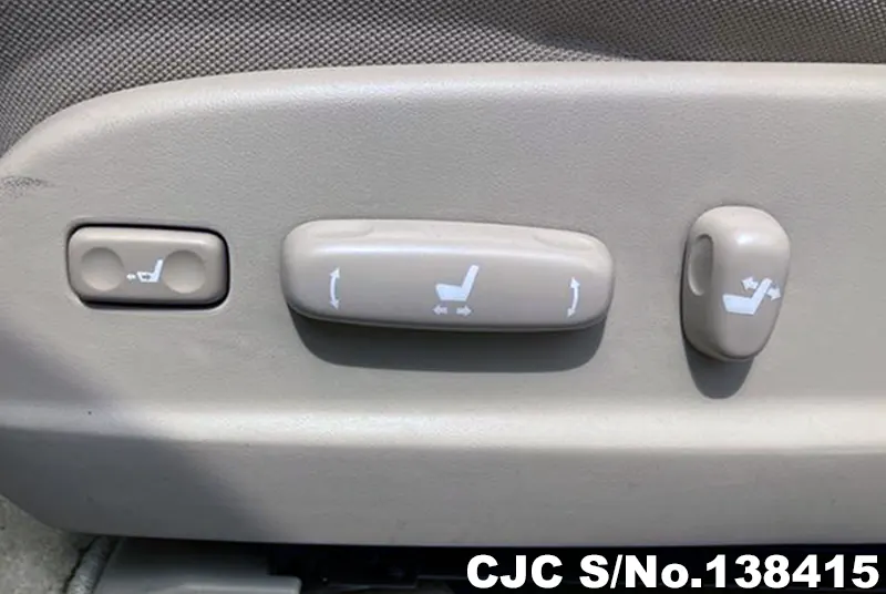 Toyota Mark X in Silver for Sale Image 13