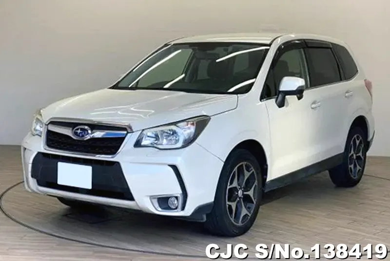Subaru Forester in White for Sale Image 3