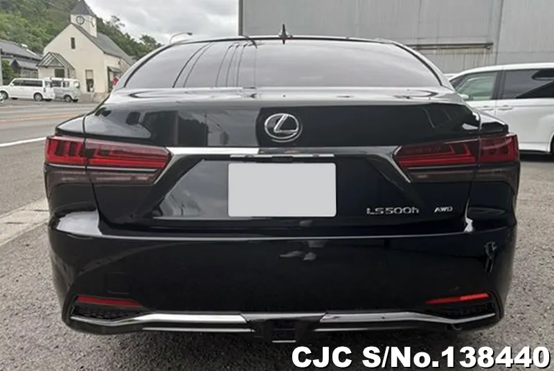 Lexus LS500H in Black for Sale Image 5