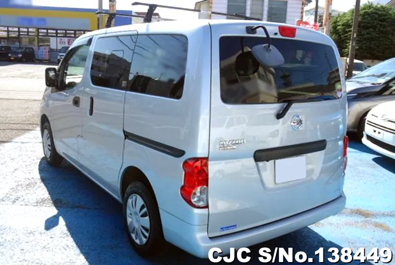 Nissan NV200 in Silver for Sale Image 1