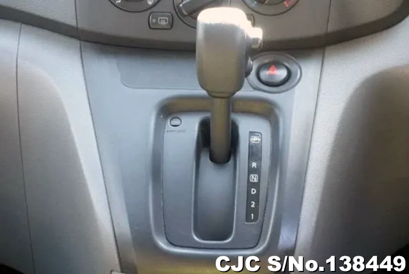 Nissan NV200 in Silver for Sale Image 19