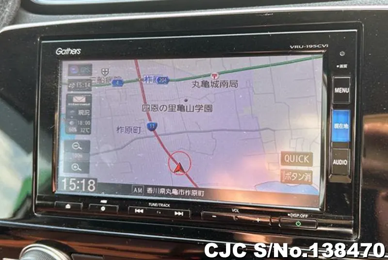 Honda CRV in White for Sale Image 3