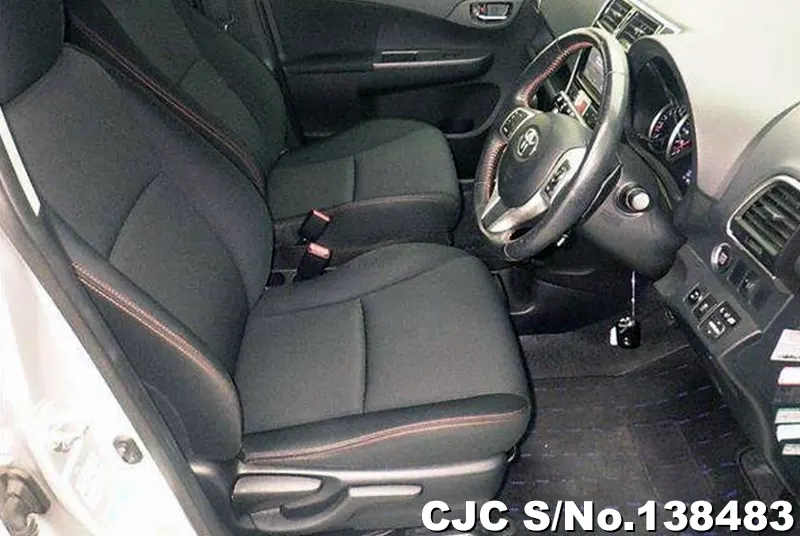 Toyota Ractis in Silver for Sale Image 4