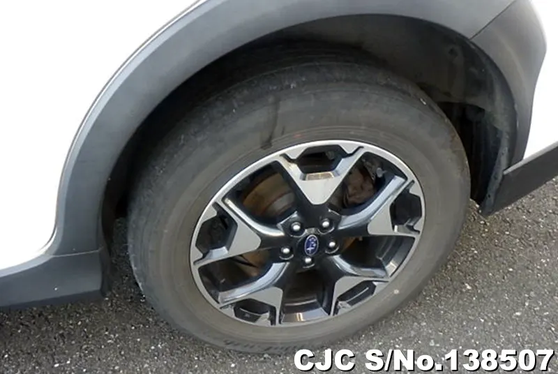 Subaru XV in White for Sale Image 18