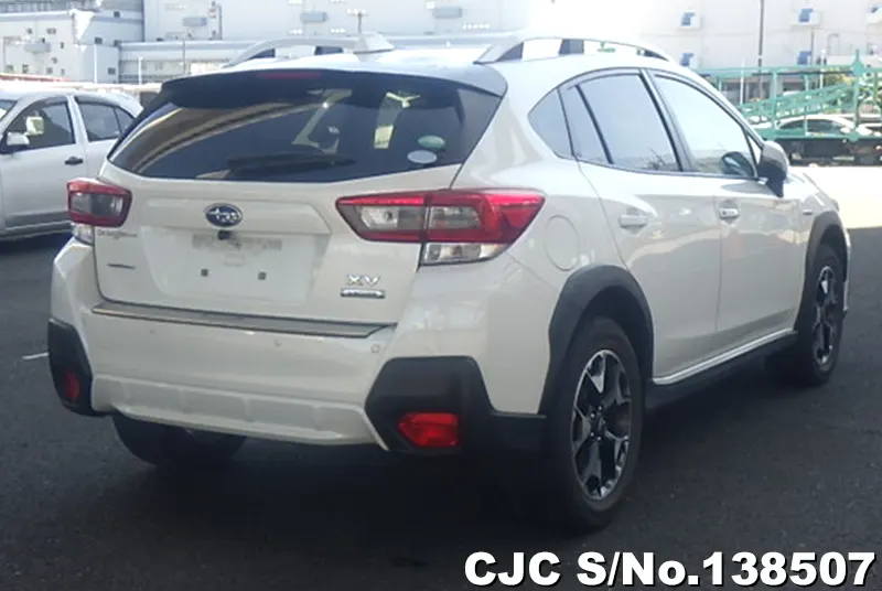 Subaru XV in White for Sale Image 2