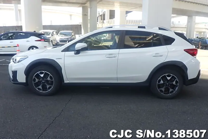 Subaru XV in White for Sale Image 7