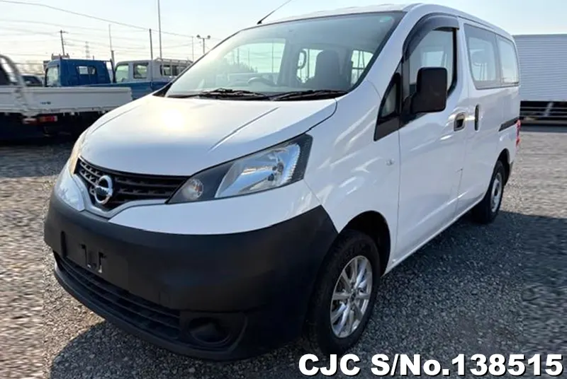 Nissan NV200 in White for Sale Image 3