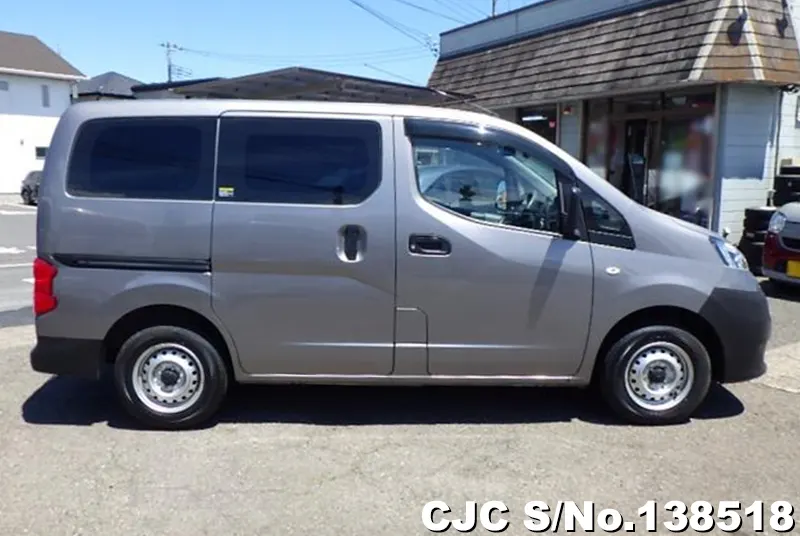 Nissan NV200 in Gray for Sale Image 6