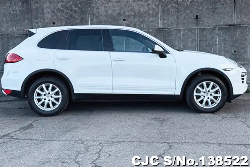 Porsche Cayenne in White for Sale Image 6