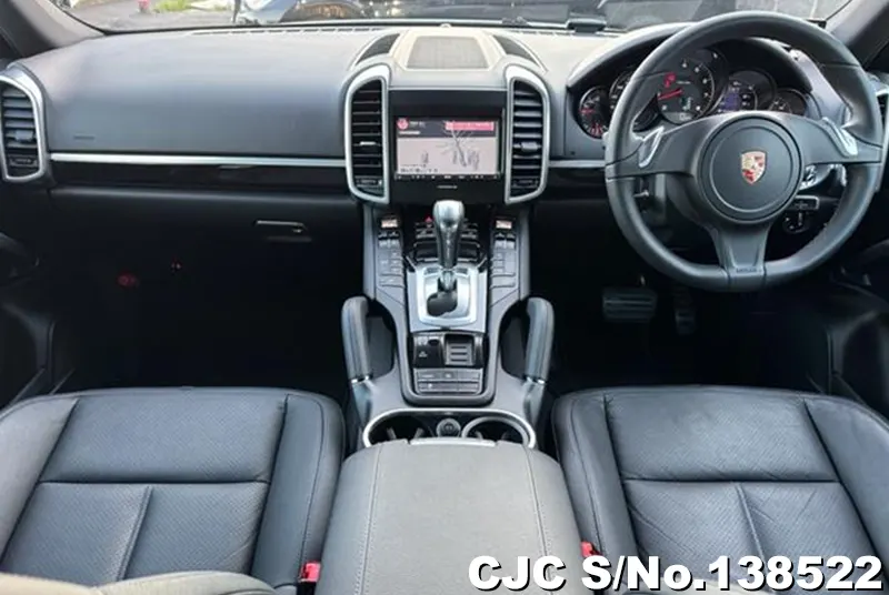 Porsche Cayenne in White for Sale Image 9