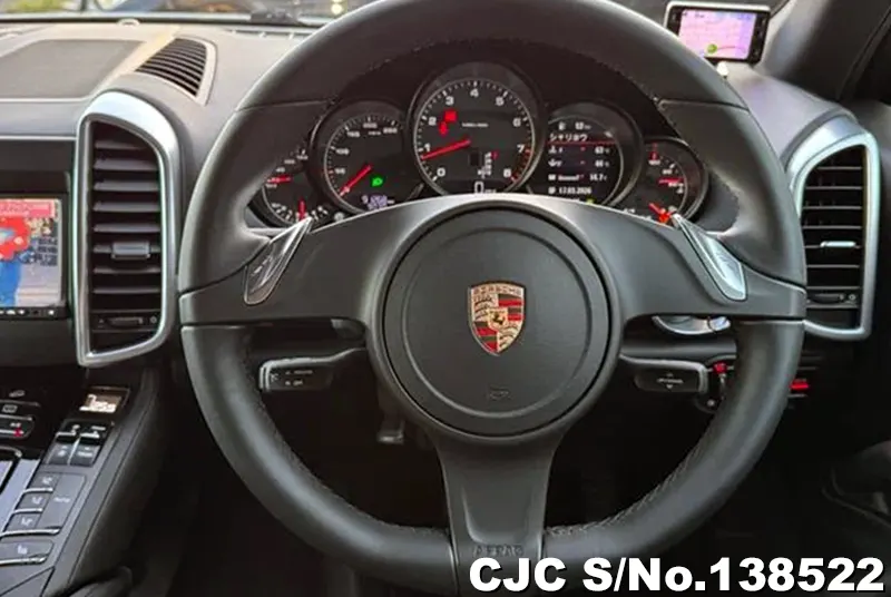 Porsche Cayenne in White for Sale Image 19