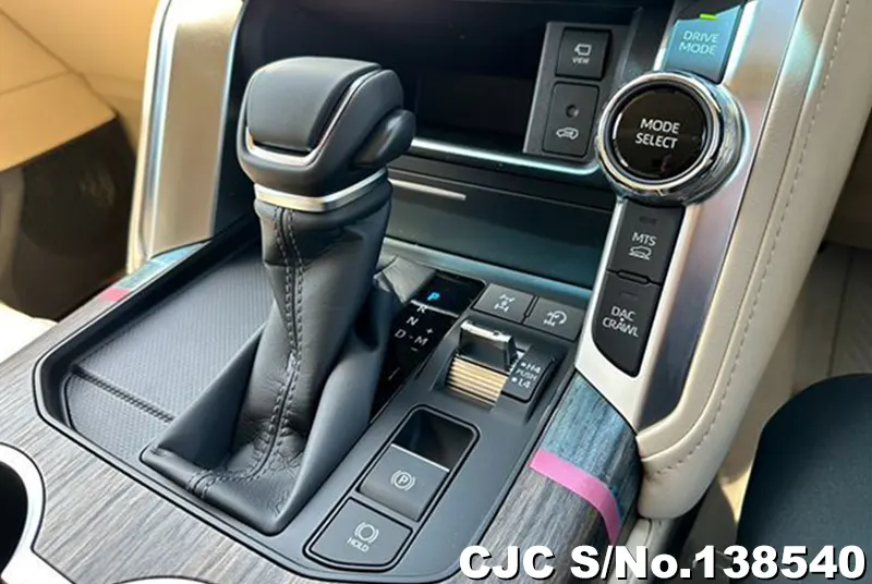 Toyota Land Cruiser in Pearl for Sale Image 14