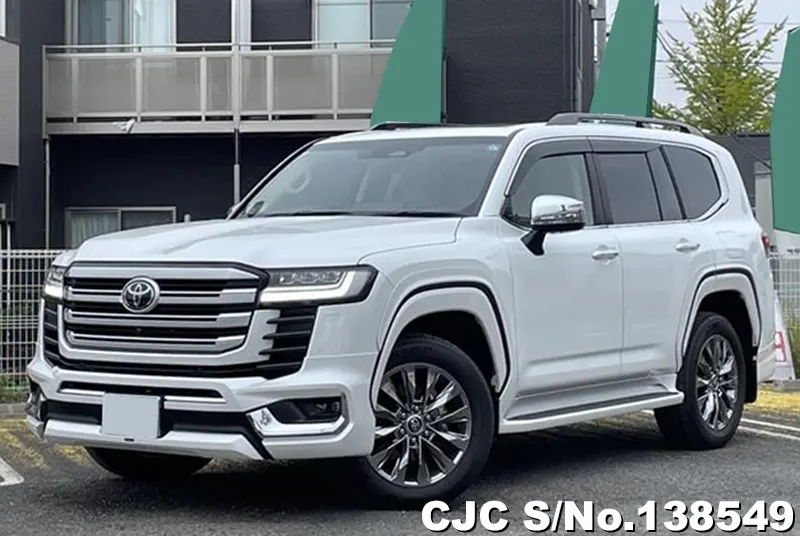 Toyota Land Cruiser in Pearl for Sale Image 3