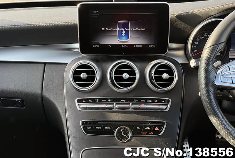 Mercedes Benz C Class in Silver for Sale Image 12