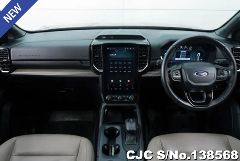 Ford Everest in Red for Sale Image 7