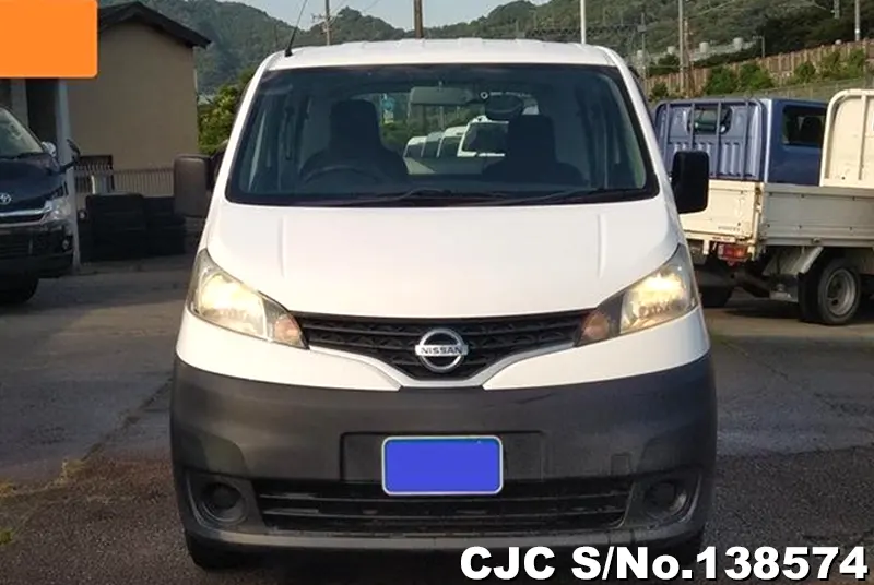 Nissan NV200 in White for Sale Image 4