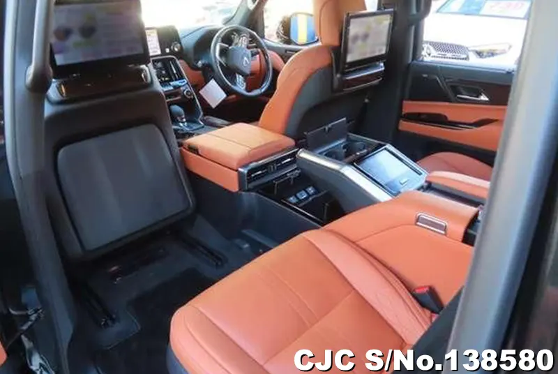 Lexus LX700H in Black for Sale Image 4