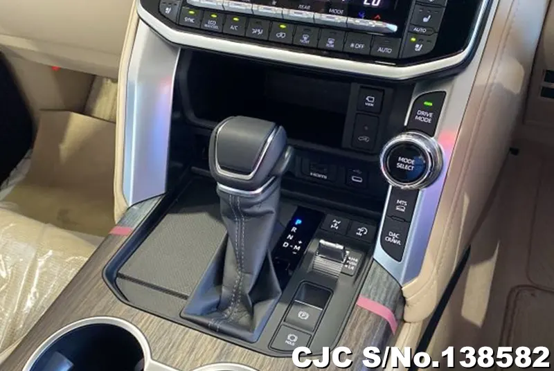 Toyota Land Cruiser in Brown for Sale Image 15