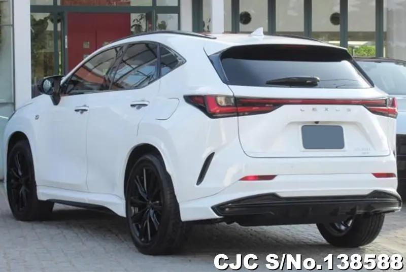Lexus NX 350H in Pearl for Sale Image 1